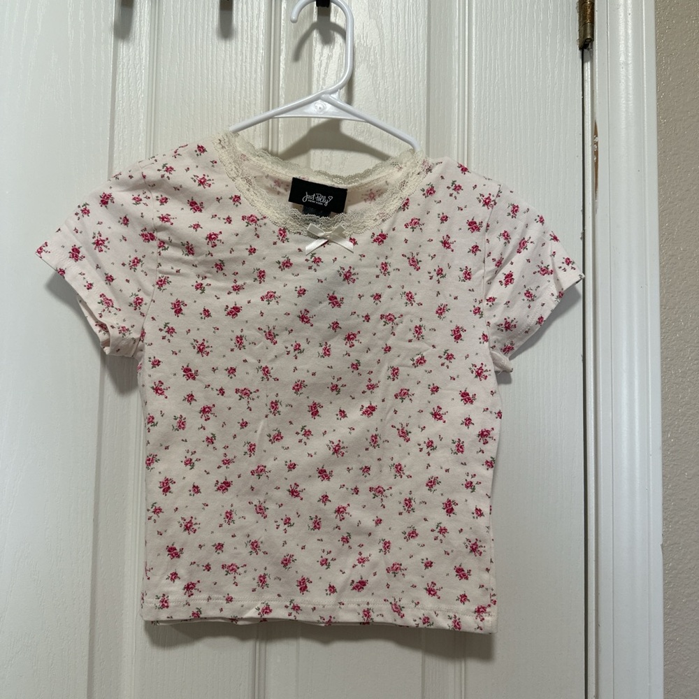 Betsey Johnson White and Pink Heart Tee Short Sleeve